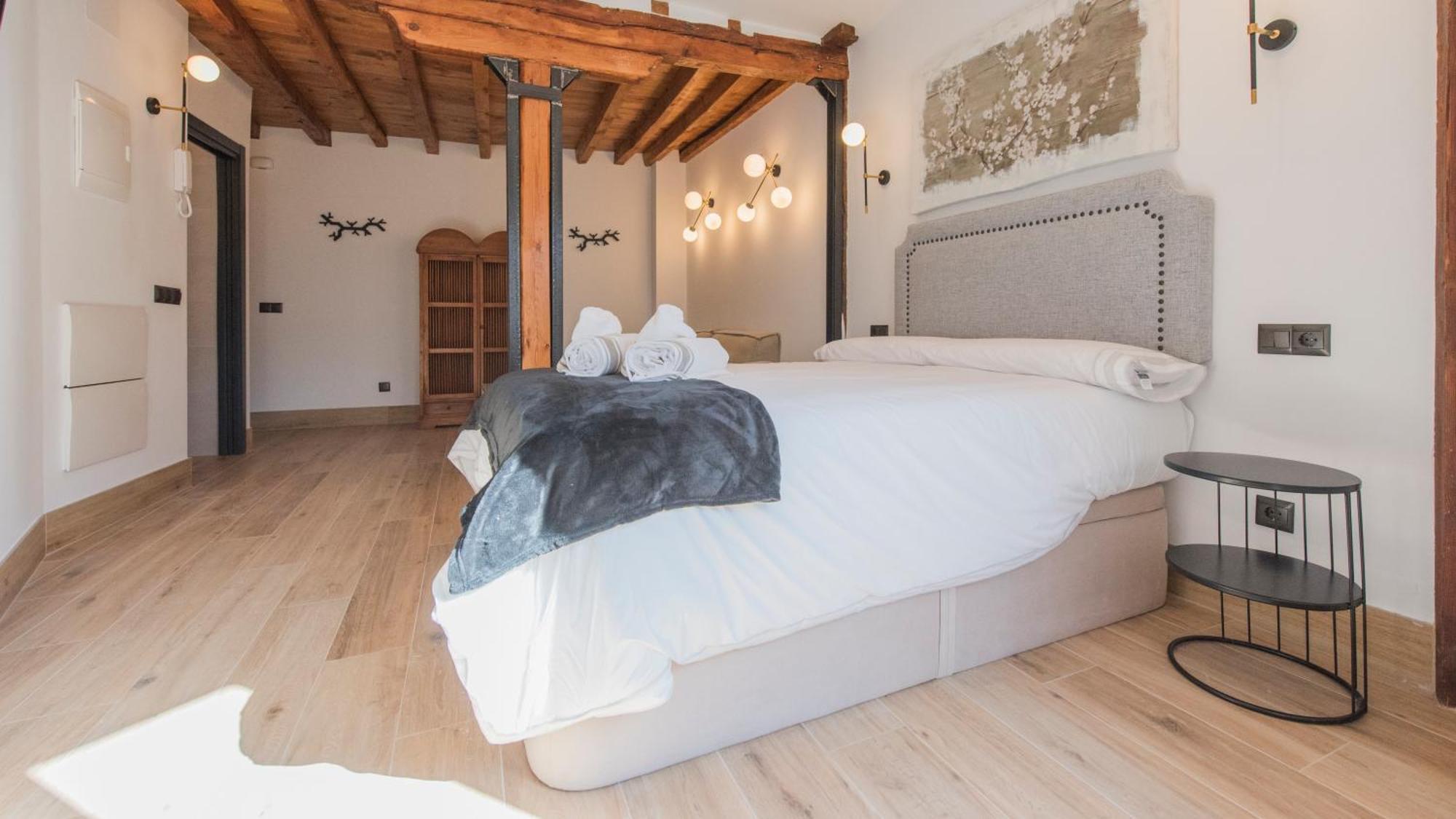 Apartamentos Boutique Pinocho Toledo Eksteriør bilde