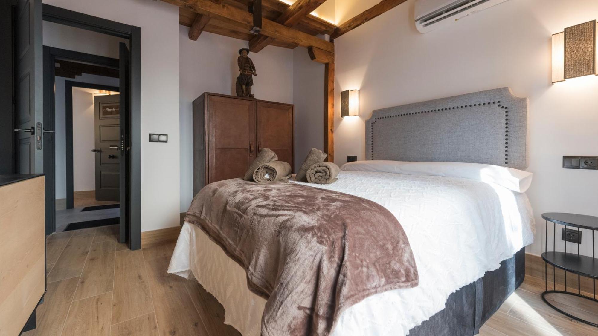 Apartamentos Boutique Pinocho Toledo Eksteriør bilde